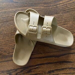 Freedom Moses sandals